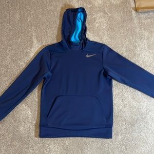 Small Nike Therma Fit hoodie. NWOT